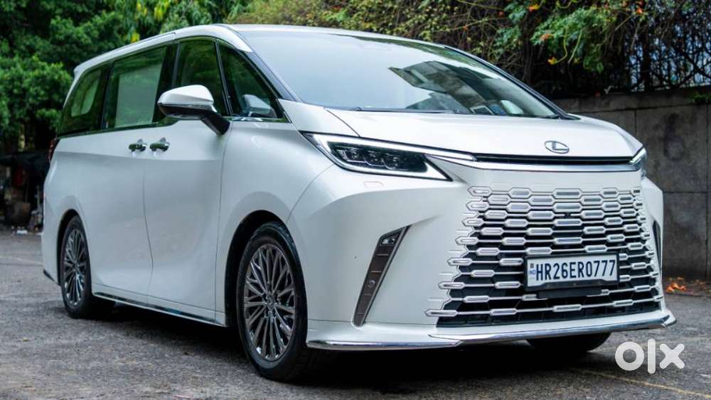 Lexus Lm 350h 4 Str Ultra Luxury, 2026, Petrol