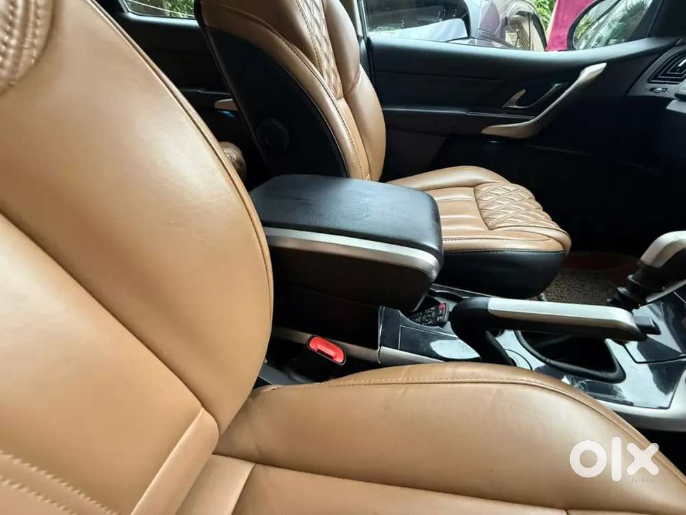 Xuv500 W11 2021 Diesel In Showroom Condition