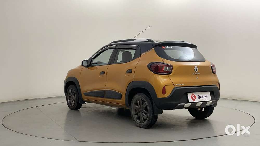 Renault Kwid 1.0 Climber (o) Dual Tone, 2023, Petrol