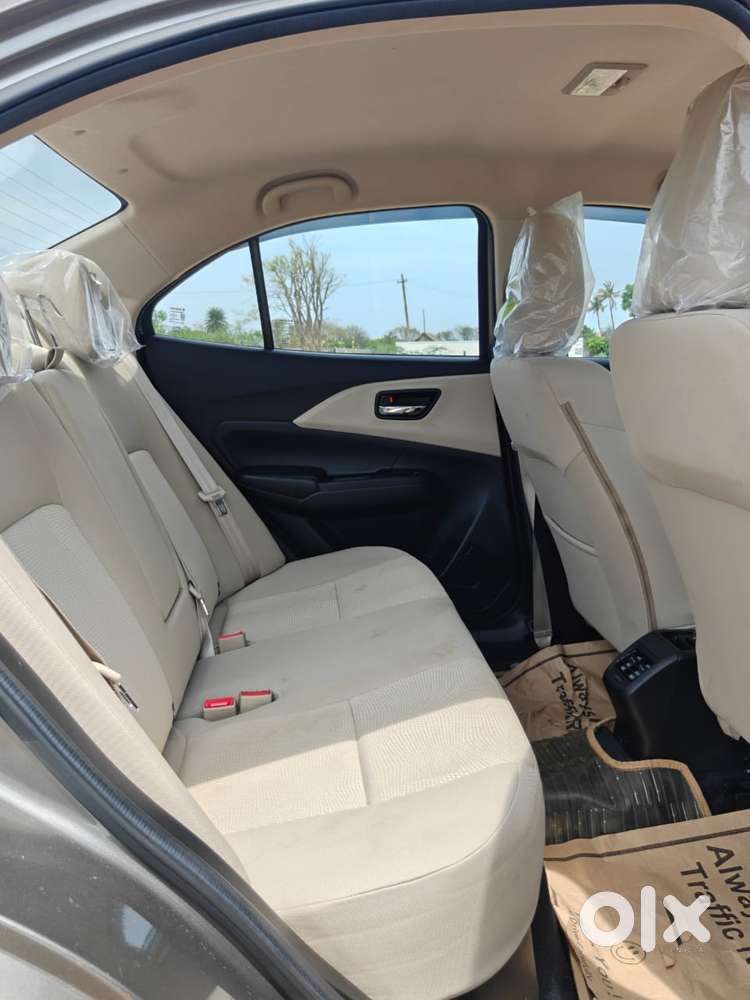 Maruti Suzuki Dzire 1.2 Zxi, 2025, Petrol