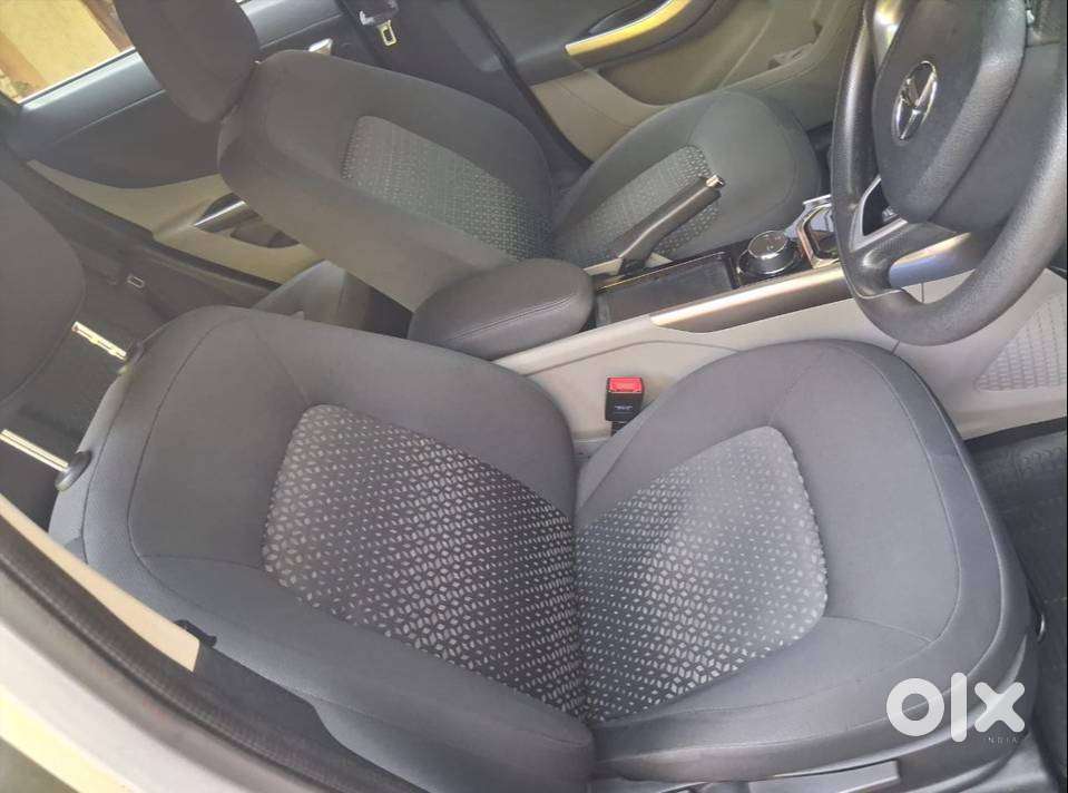 Most Spacious Tata Nexon Amt 2018