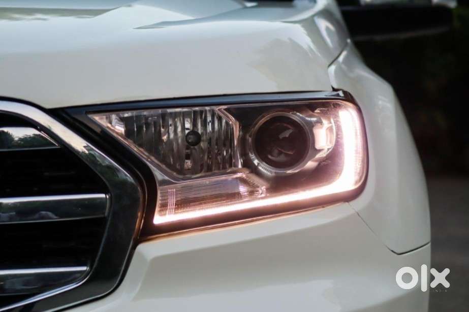 Ford Endeavour Titanium 2.2 4x2, 2019