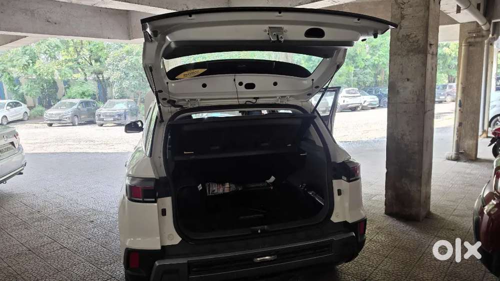 Hyundai Creta S(o) Petrol Manual | Pearl White | 1st Owner | Dec 2024