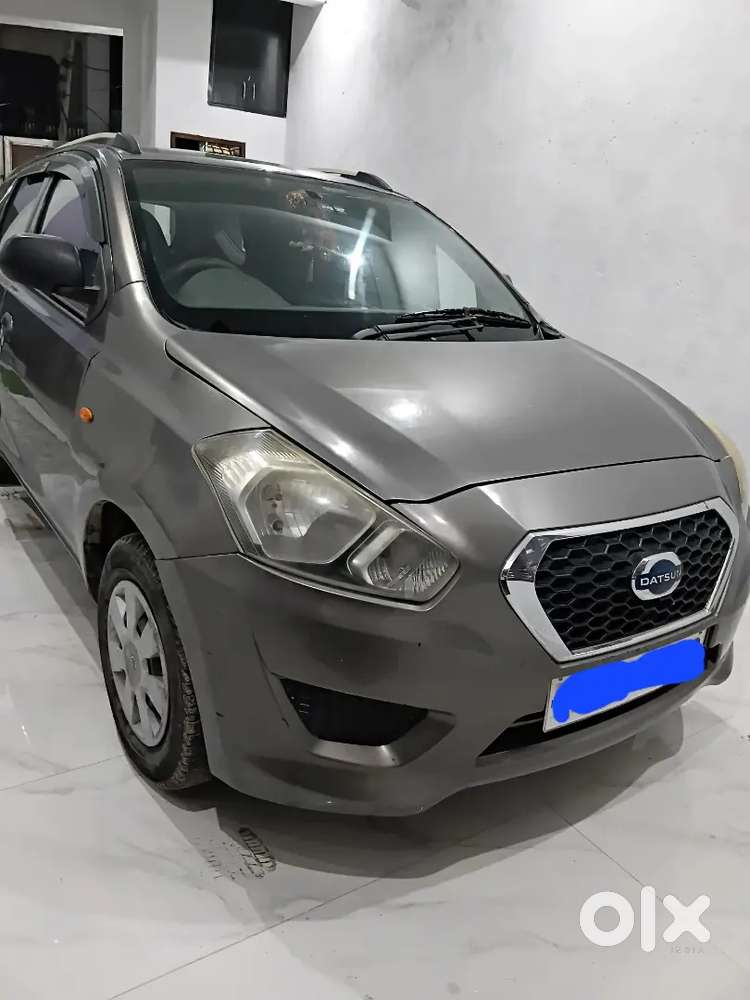 Nissan New Mpv Petrol+ Cng 2015