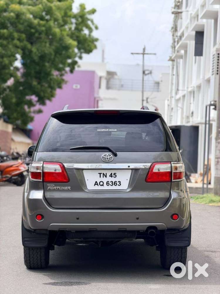 Toyota Fortuner 4x4 At, 2010, Diesel