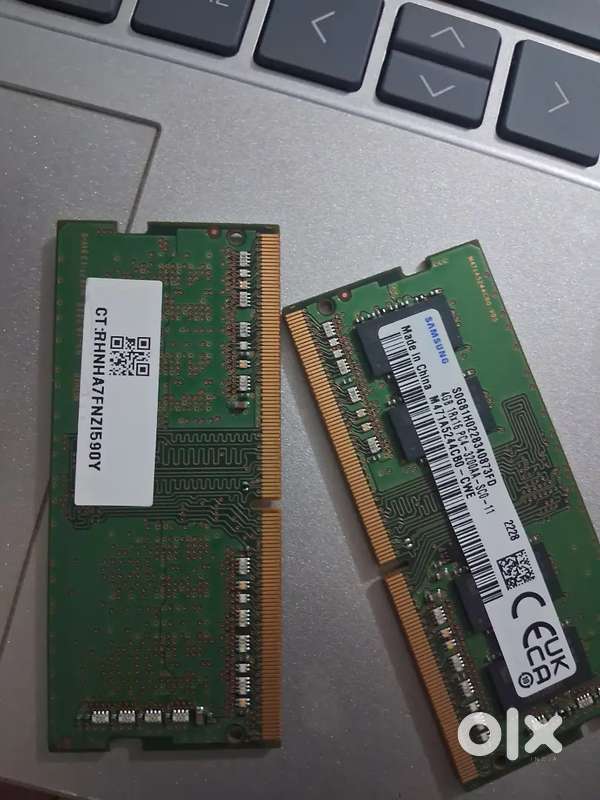 2 × 4 gb RAM CHIPS ORIGINAL DDR4 laptop