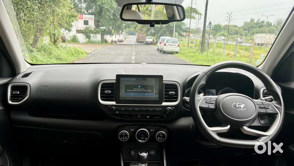 2021 Hyundai Venue Petrol Turbo Dct,driven 37000