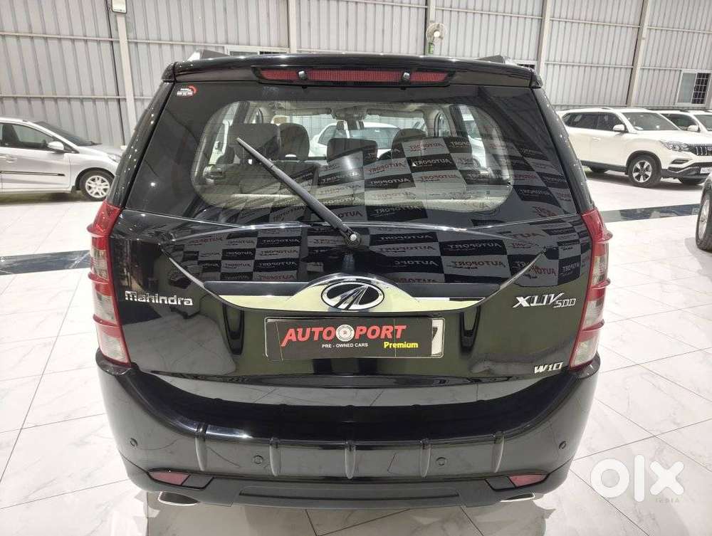 Mahindra XUV500 2.2 W10, 2018, Diesel