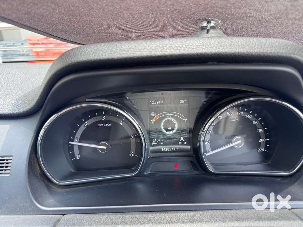 Tata Hexa 2018 Diesel 142857 Km Driven