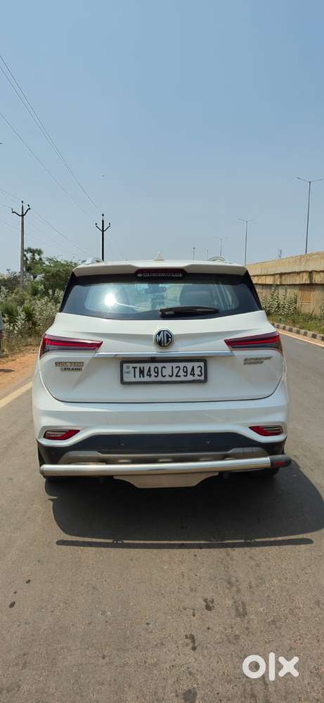 Mg Hector Plus Sharp Pro 1.5 Turbo Petrol Cvt 6 Str Dual Tone, 2023,..