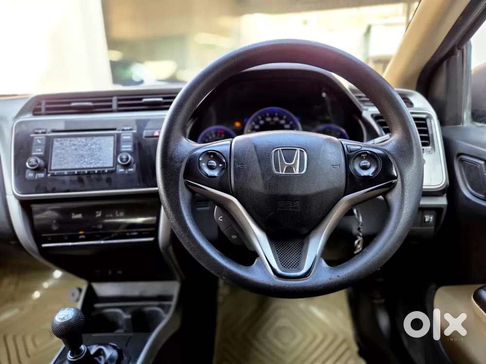 Honda City 1.5 V 4th Gen I-vtec Mt, 2016, Petrol