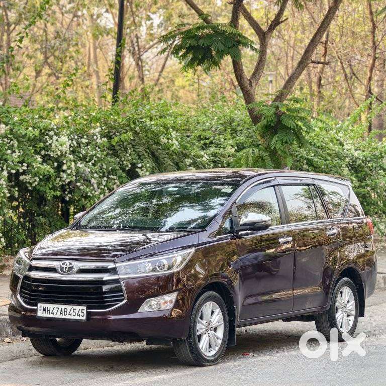 Toyota Innova Crysta