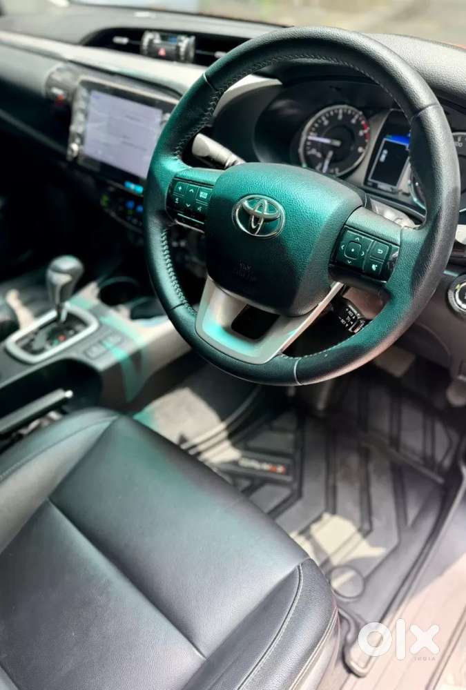 Toyota Hilux 2.8 High 4x4 Mt, 2025, Diesel