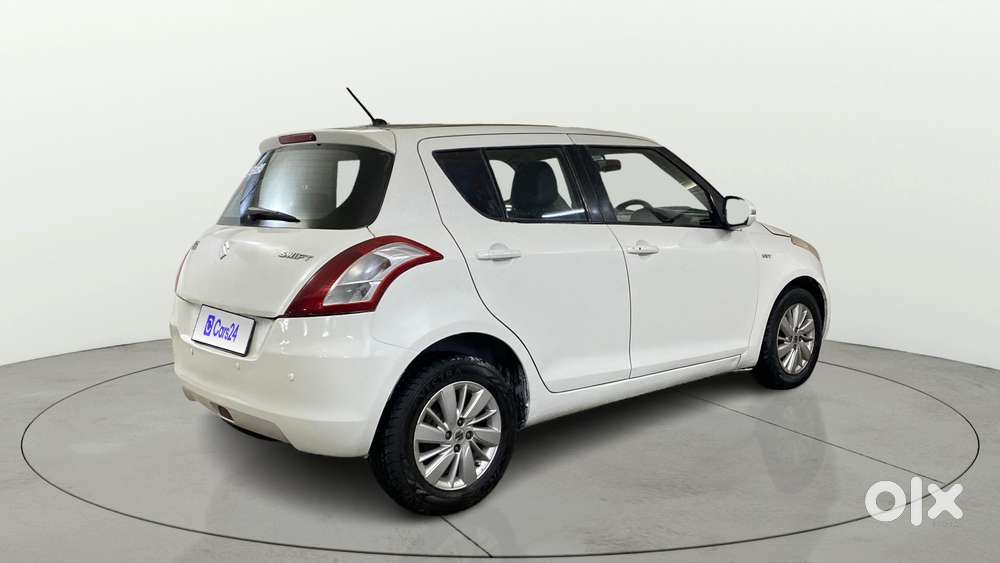 Maruti Suzuki Swift Zxi, 2015, Petrol