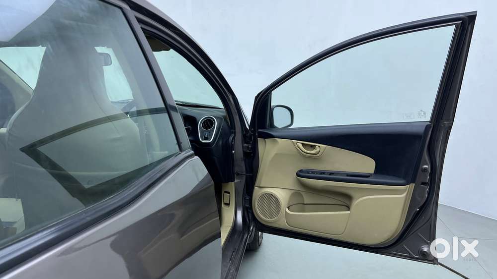 Honda Mobilio V I-vtec, 2015, Petrol
