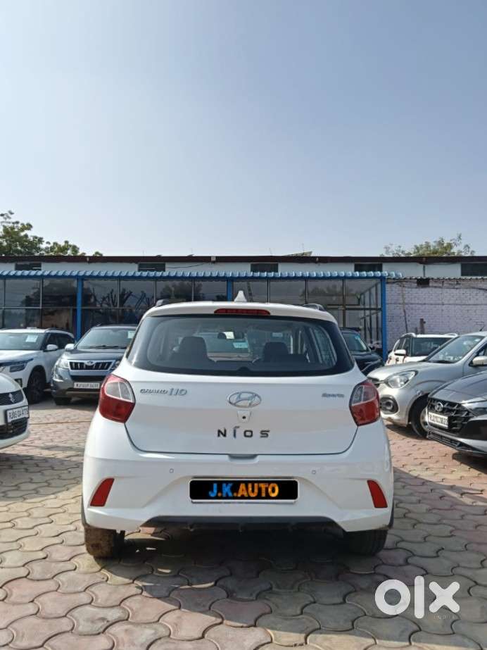 Hyundai Grand I10 Nios Sportz 1.2 Kappa Vtvt, 2021, Petrol