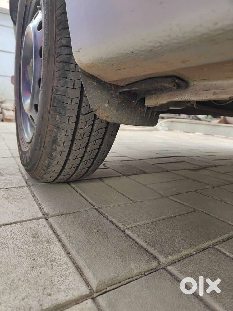 Maruti Suzuki Swift Vxi + Manual, 2021, Petrol