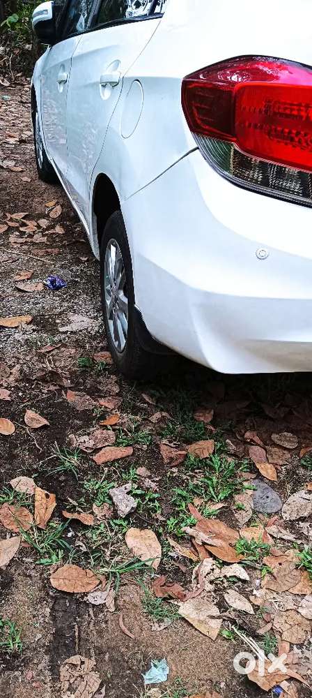Honda Amaze 2013 Diesel 194000 Km Driven   Good Condition