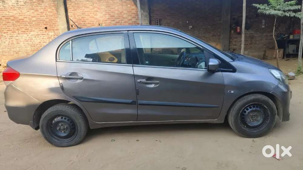 Honda Amaze 1.5 S 2013