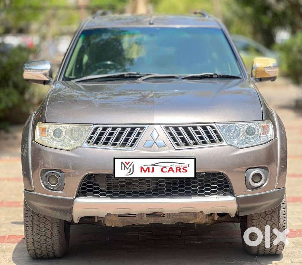 Mitsubishi Pajero Sport 2.5 Manual, 2013, Diesel