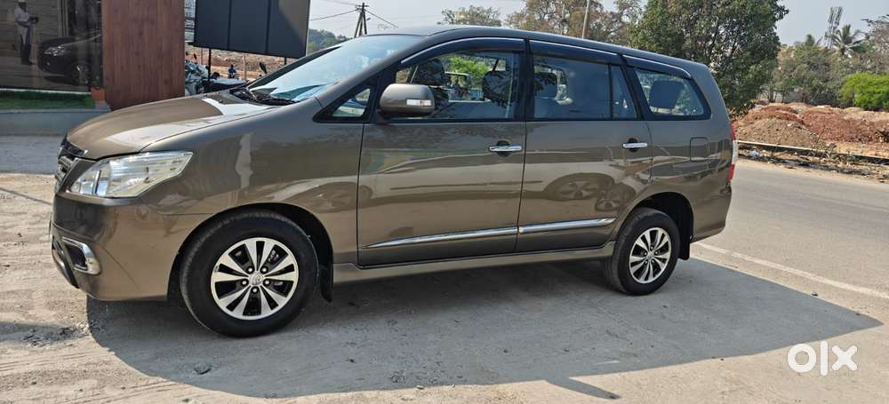 Toyota Innova 2.5 V 7 Str, 2015, Diesel
