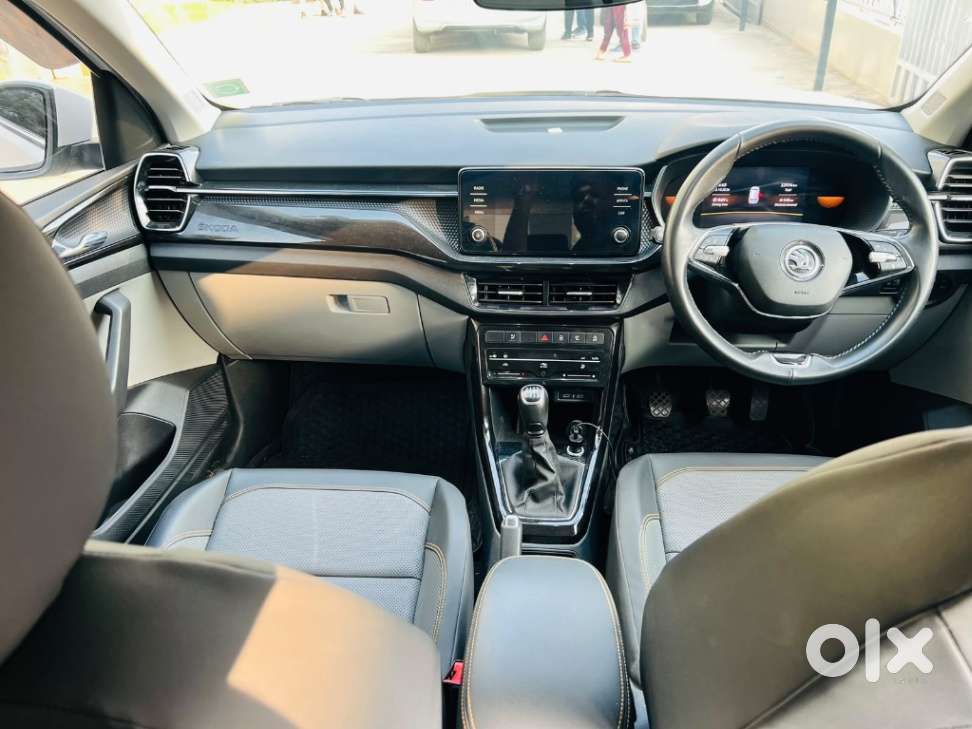Skoda Kushaq 1.0 Tsi Style, 2022, Petrol