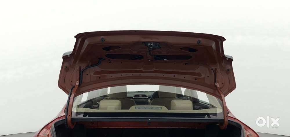 Maruti Suzuki Swift Dzire 1.2 Zxi Bsiv, 2019, Petrol