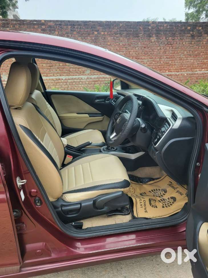 Honda City I-vtec V, 2018, Petrol