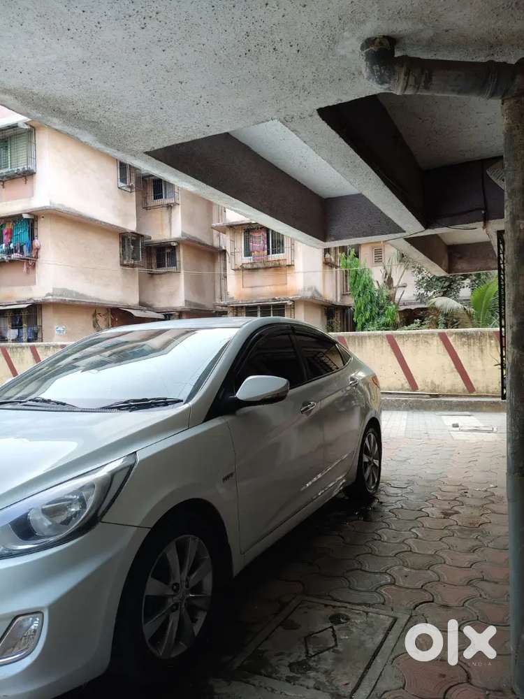 Verna Petrol 2011