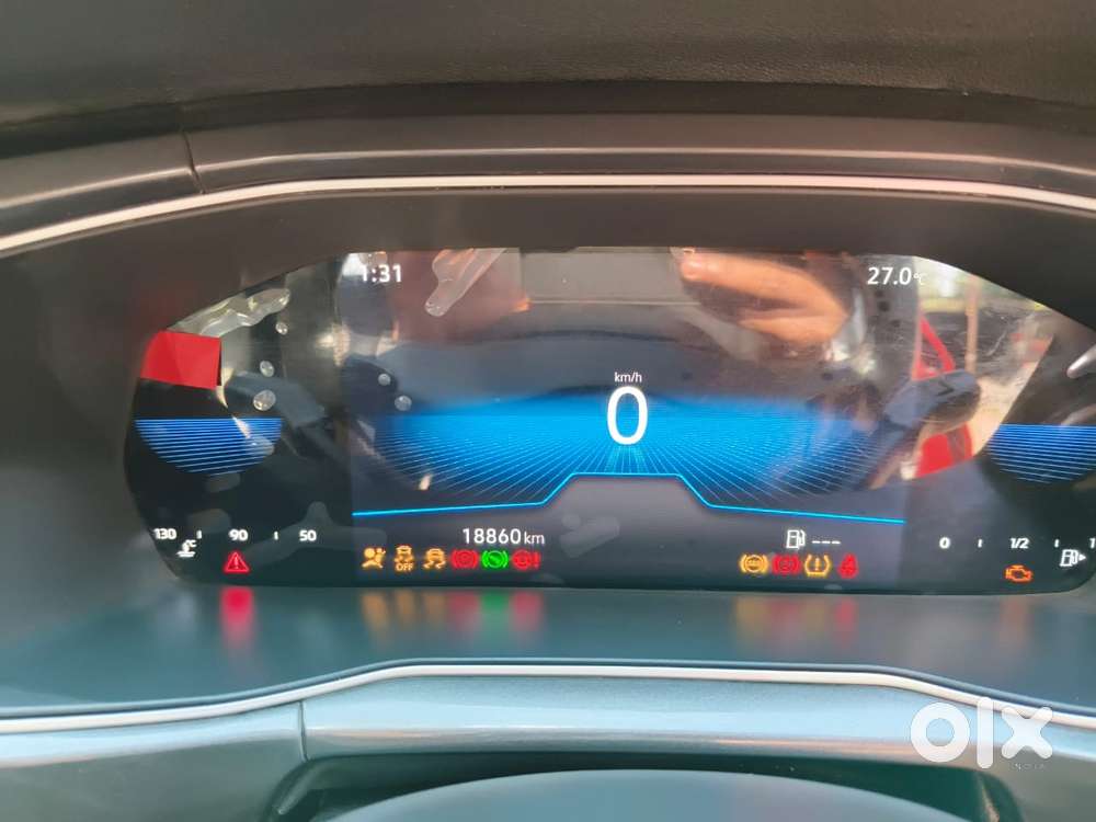 Volkswagen Taigun 1.0 Tsi Topline At, 2023, Petrol