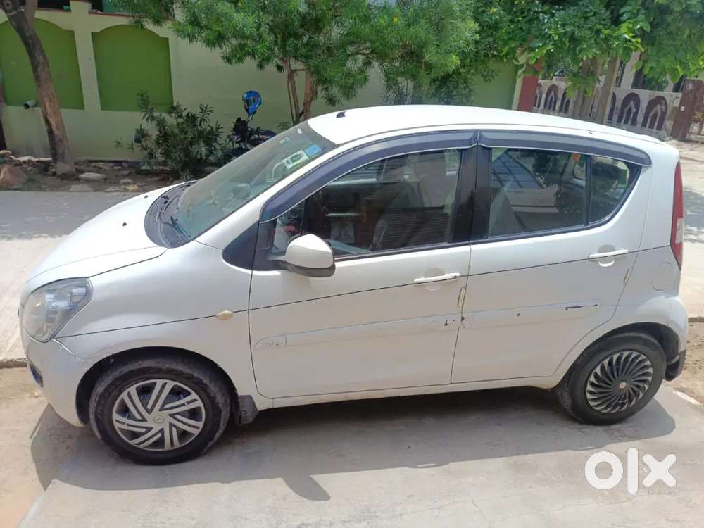 Maruti Suzuki Ritz Vxi 2012