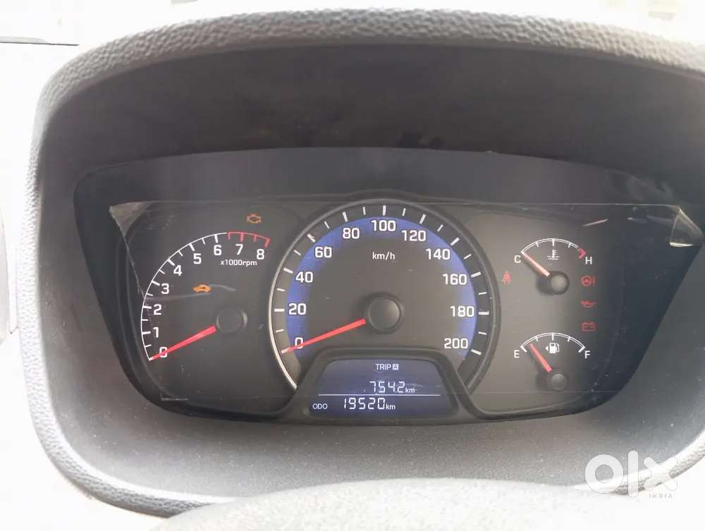 Hyundai Xcent 2015 Petrol 19520 Km Driven