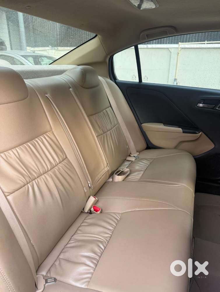 Honda City V At Sunroof, 2019, Petrol