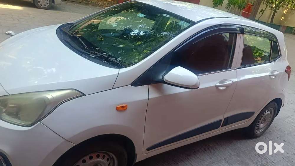 Condition Like New 
New Stereo 
Cng And Petrol