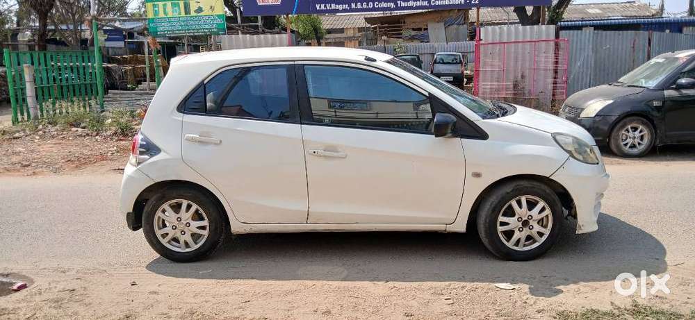 Honda Brio 2011-2013 V Mt, 2013, Petrol