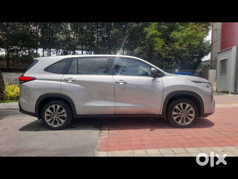 Toyota Innova Hycross Zx(o), 2024, Petrol