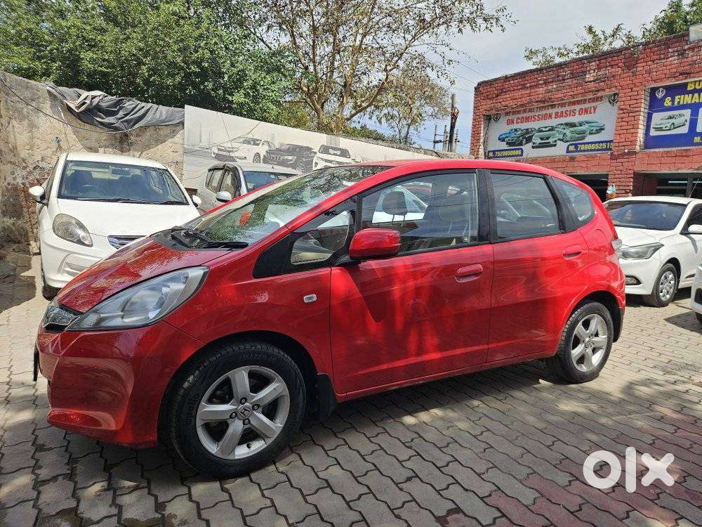 Honda Jazz V Mt Privilege, 2012, Petrol