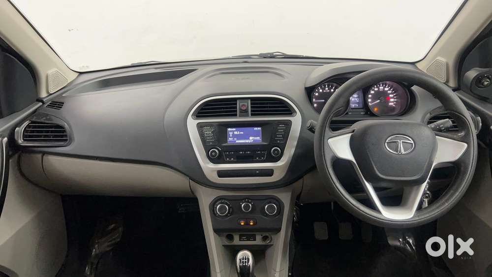 Tata Tiago 1.2 Revotron Xt, 2016, Petrol