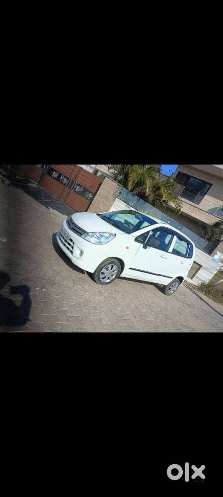 Maruti Suzuki Estilo Vxi, 2010, Petrol