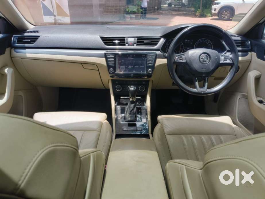 Skoda Superb Style 1.8 Tsi At, 2016, Petrol