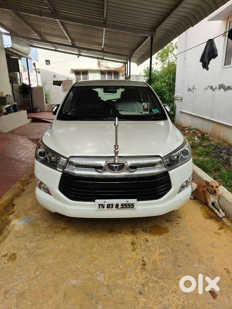 Toyota Innova Crysta 2017 Diesel Well Maintained