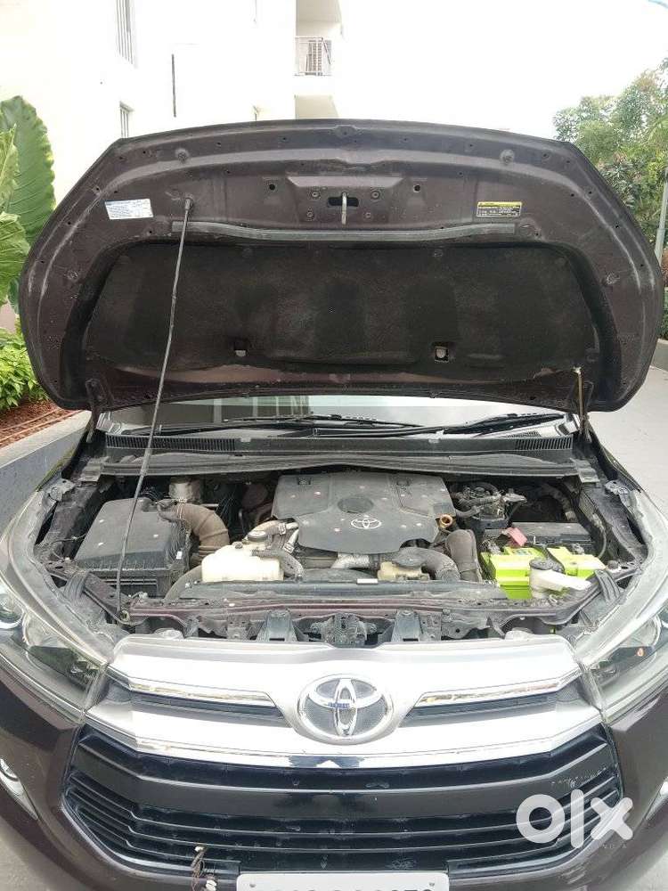 Toyota Innova Crysta 2.8z Automatic, 2019, Diesel