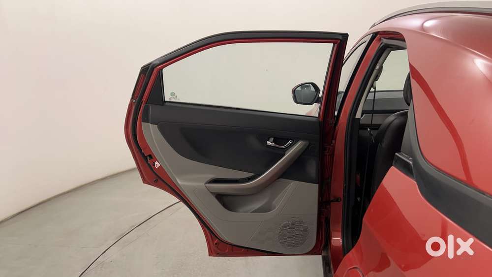 Tata Nexon 1.2 Revotron Xz Plus, 2019, Petrol