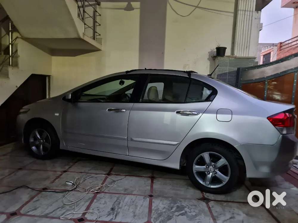 Honda City Petrol Top Variant Vip Hr No 5566