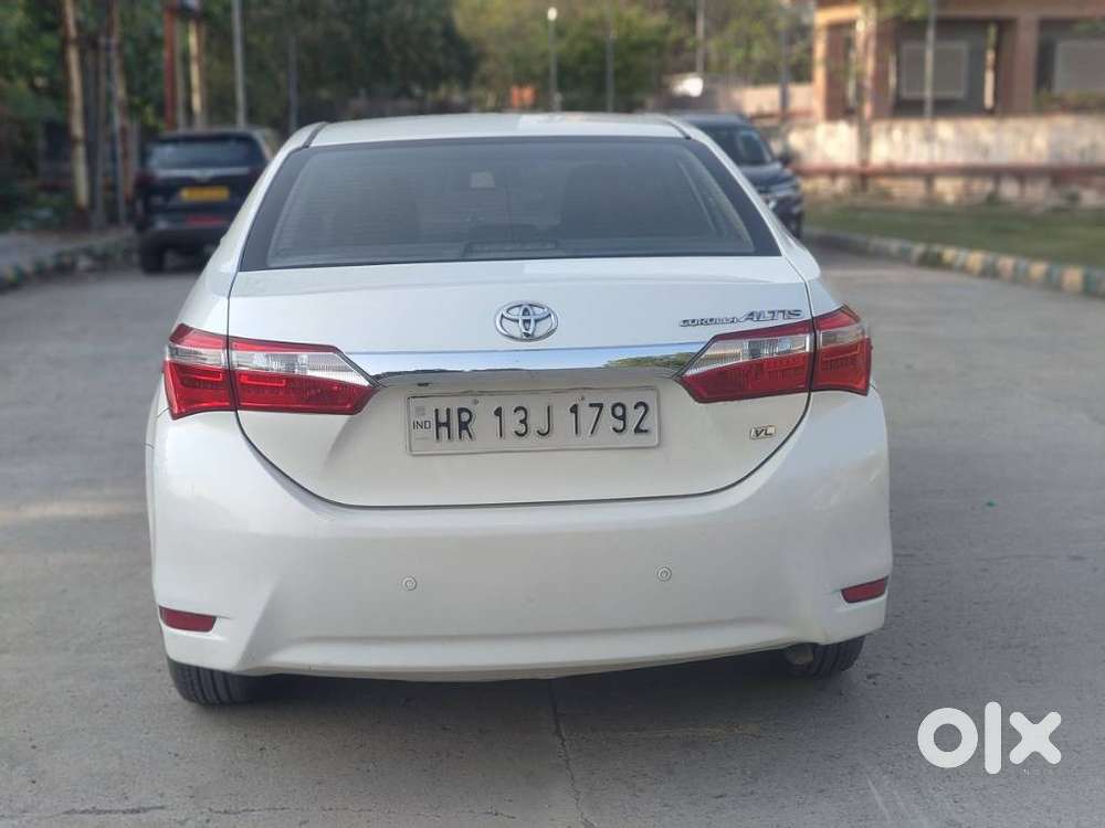 Toyota Corolla Altis Vl, 2015, Petrol