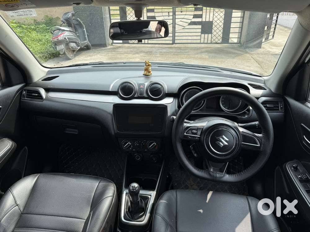 Maruti Suzuki Swift 1.2 Vxi (o), 2022, Petrol