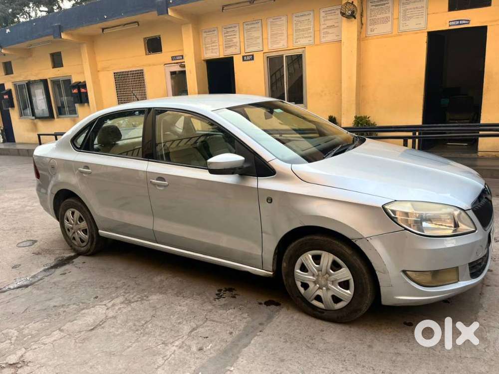 Skoda Rapid 2012 Diesel 166918 Km Driven