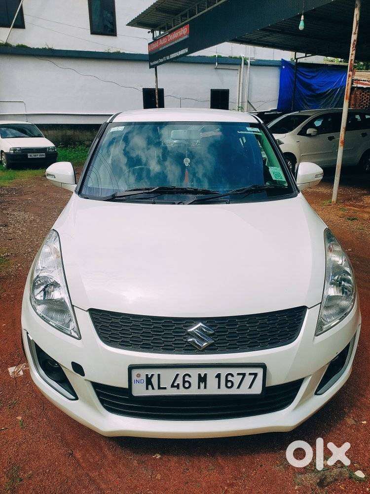 Maruti Suzuki Swift Vxi + Manual, 2015, Petrol