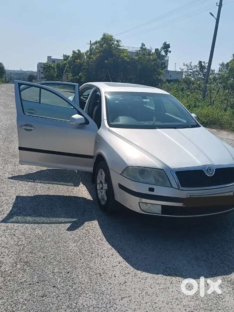 Skoda Laura 2007 Model With Sunroof.