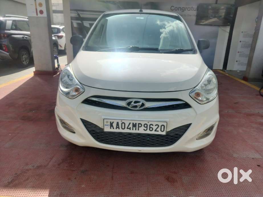 Hyundai I10 Magna O, 2015, Petrol